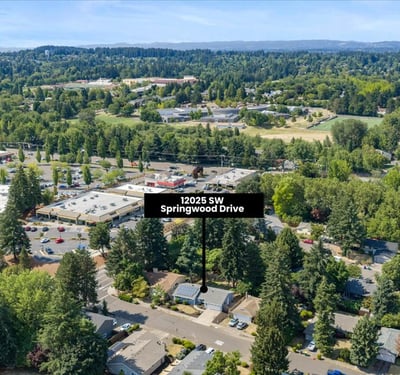 12025 SW Springwood Dr, Tigard, OR