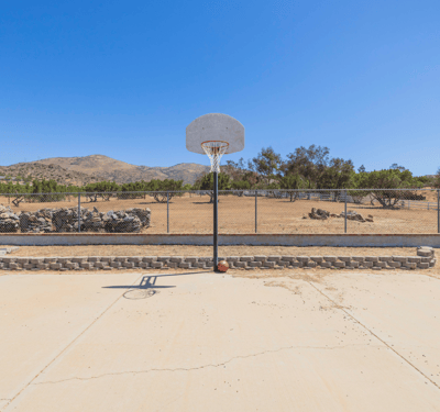 2727 Sache Street, Acton, CA