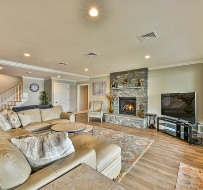 15 Bates Grove Rd, Webster, MA