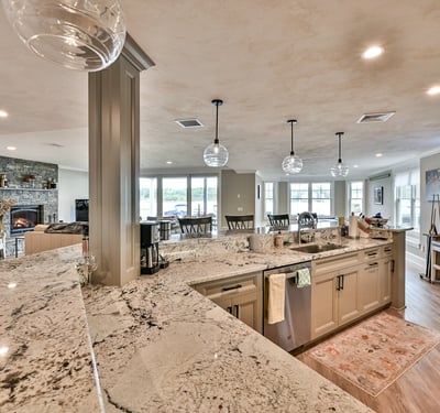 15 Bates Grove Rd, Webster, MA