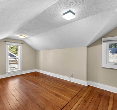 812 Jefferson, Oregon City, OR