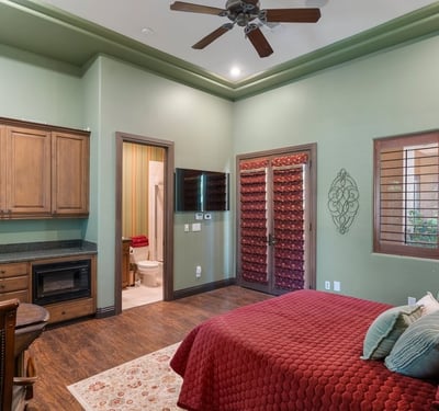 9717 Winter Palace Dr, Las Vegas, NV