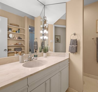 634 Kensington Drive, Chapel Hill, NC