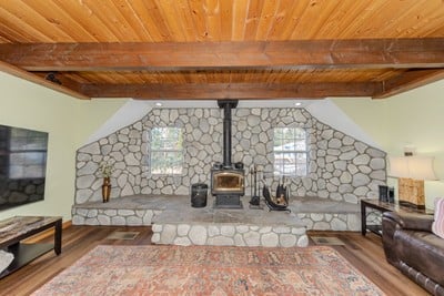 32455 Scandia Drive, Running Springs, CA