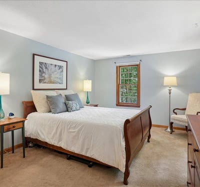 4 Lawson Farm Road, Londonderry, NH