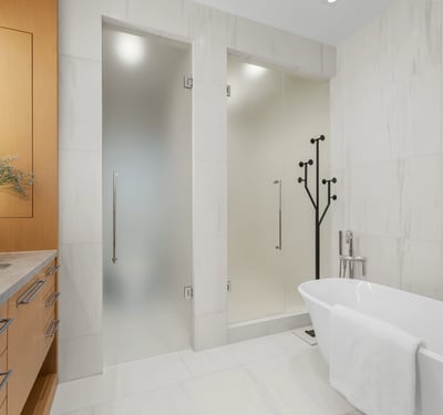 1 strathgowan avenue, Suite 710, Toronto, ON