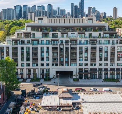 1 strathgowan avenue, Suite 710, Toronto, ON
