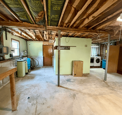 7 Keith Dr, Westport, MA