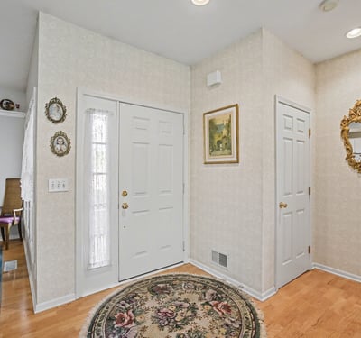 7151 Steeplechase Way, 41, Lansing, MI