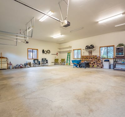 17325 Nicklaus Court, Weed, CA