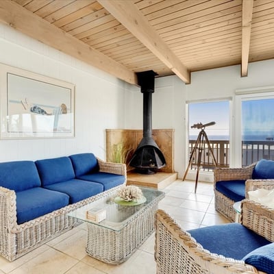617 Beach Drive, Aptos, CA