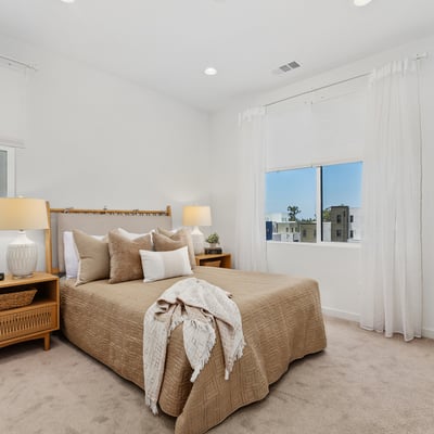 250 Novel, Irvine, CA