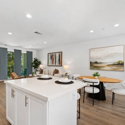 250 Novel, Irvine, CA