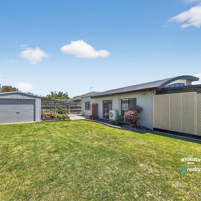 8 Royal Parade, Inverloch, VIC