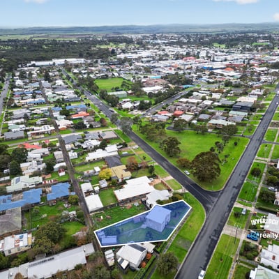 Discover this prime vacant lot in a sought-after location, ideal for your next development project.