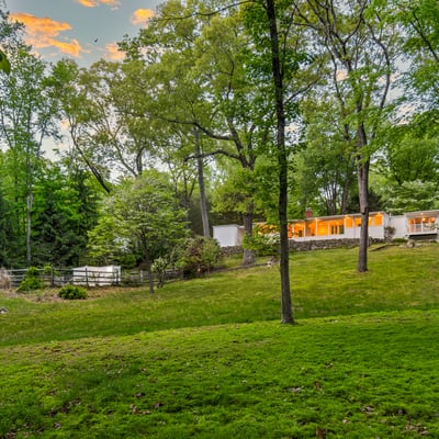 17 Richmond Hill Road, Weston, CT