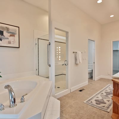 4694 Wrightsman, Clinton, WA
