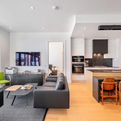 1 Strathgowan Ave suite 710, Toronto, ON