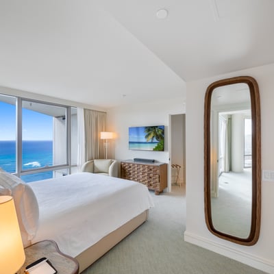 223 Saratoga Rd #3302, Honolulu, HI