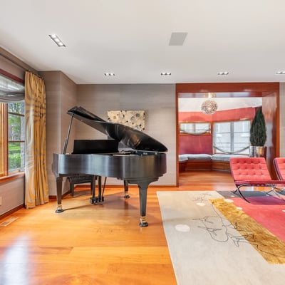 24 Glenview Ave, Toronto, ON