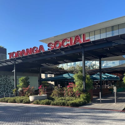 21620 Burbank Blvd., 22, Woodland Hills, CA