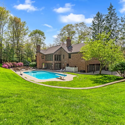 609 Lincoln Road, Bradford Woods, PA