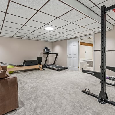 609 Lincoln Road, Bradford Woods, PA