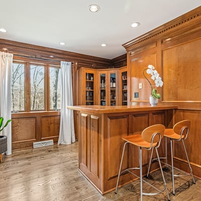 609 Lincoln Road, Bradford Woods, PA