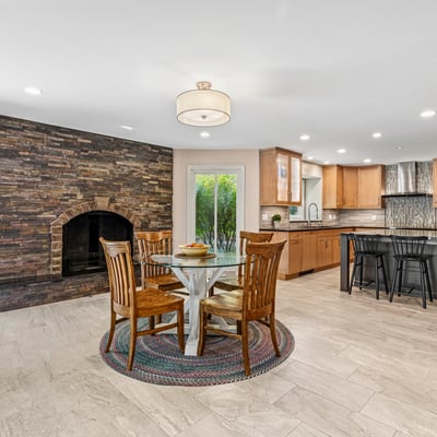 609 Lincoln Road, Bradford Woods, PA