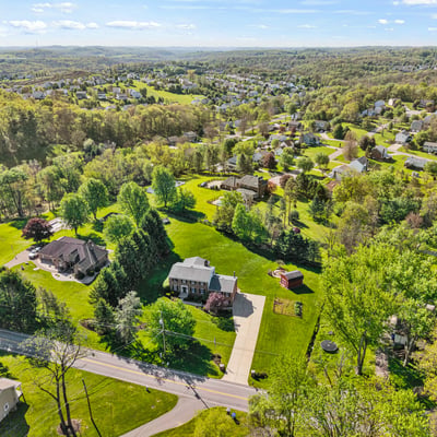 4216 Clendenning Road, Gibsonia, PA