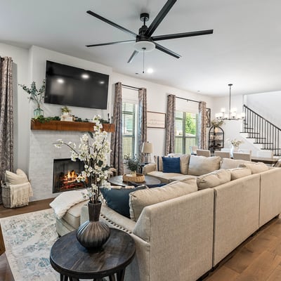 2823 N Whistle Post Dr, Fayetteville, AR