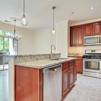 4151 Castlecary Lane #301, Fairfax, VA