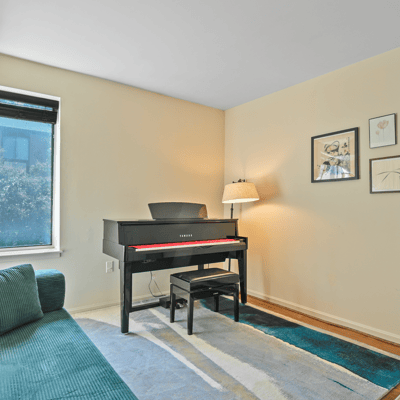 9700 Kingsbridge Drive, 202, Fairfax, VA