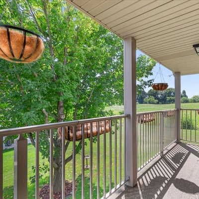 961 Spring Ct, West Bend, WI