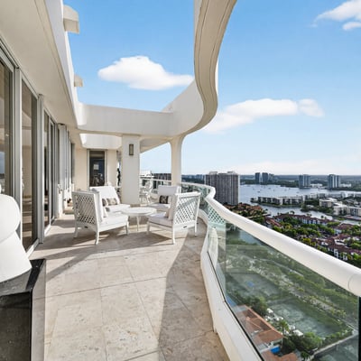 7000 Island Blvd PH-02, Aventura, FL
