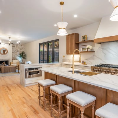 9460 Mistwater Close, Roswell, GA
