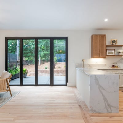 9460 Mistwater Close, Roswell, GA