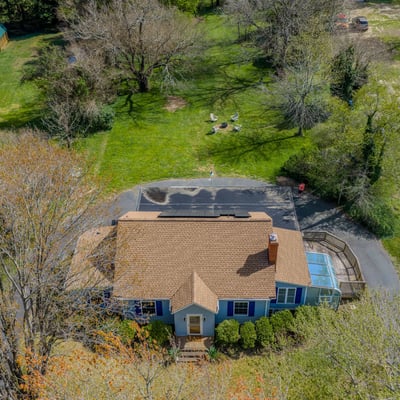 2667 White Chapel Road, Lively, VA