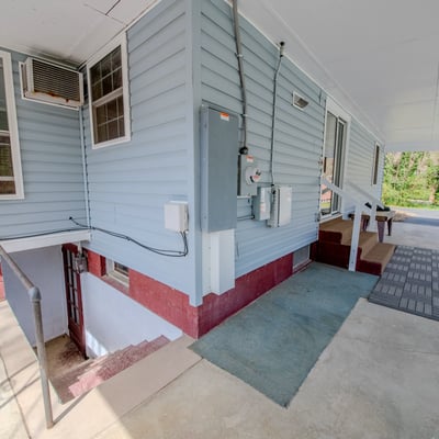 2667 White Chapel Road, Lively, VA