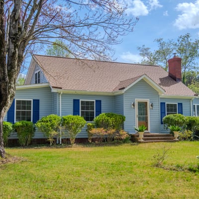 2667 White Chapel Road, Lively, VA