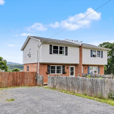 205 S Shenandoah Ave, Front Royal, VA