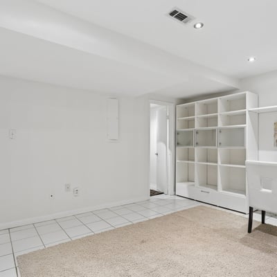 109 King Henry Ct, Alexandria, VA