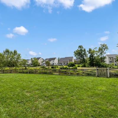 41833 Walden Knoll Ct, Aldie, VA