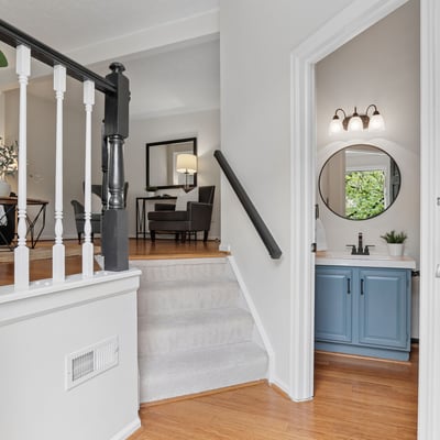 6033 Hydrangea Dr, Alexandria, VA