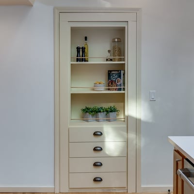 9025 NW Ash St., Portland, OR