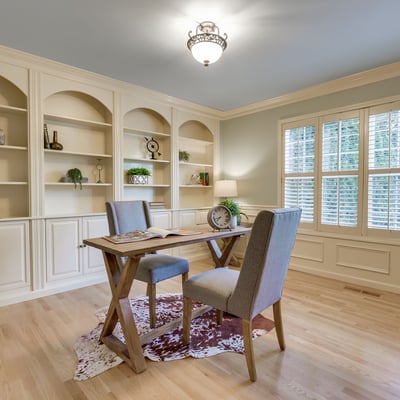 9025 NW Ash St., Portland, OR