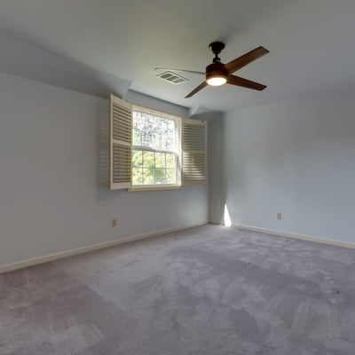 9025 NW Ash St., Portland, OR