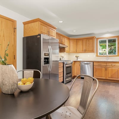 6238 SW McEwan Rd, Lake Oswego, OR