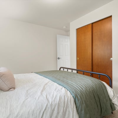 6238 SW McEwan Rd, Lake Oswego, OR
