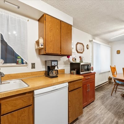 220/222 SE 3rd Ave, Canby, OR